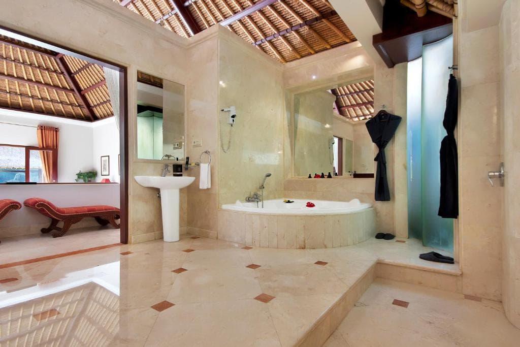 فيلا فايسروي مع مسبح وإطلالة على الوادي