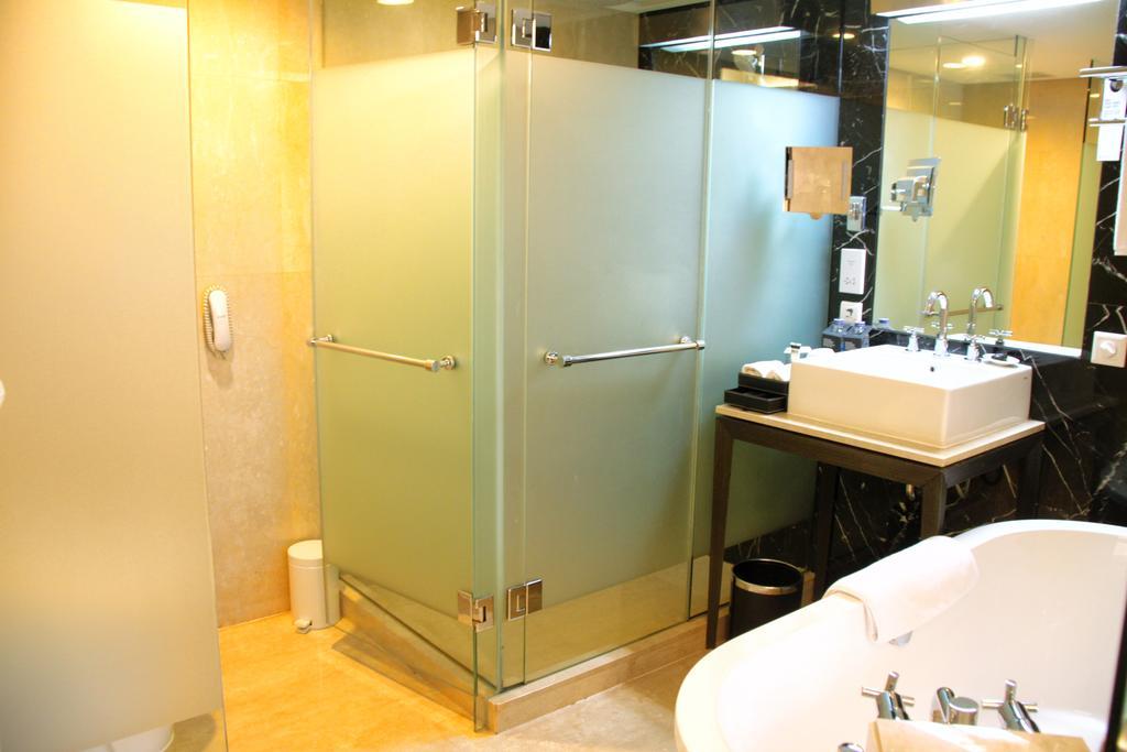 شقه غرفه ديلكس