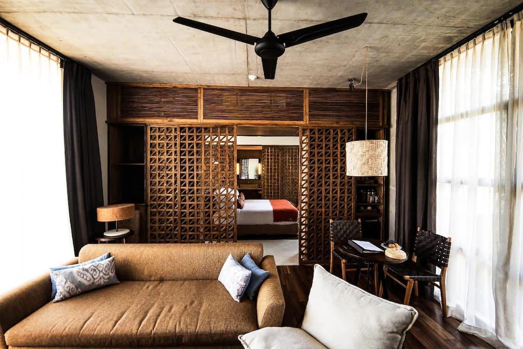 جناح مطل على الحديقة