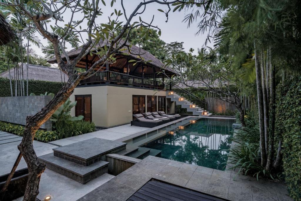 فيلا  من غرفتي نوم مع مسبح