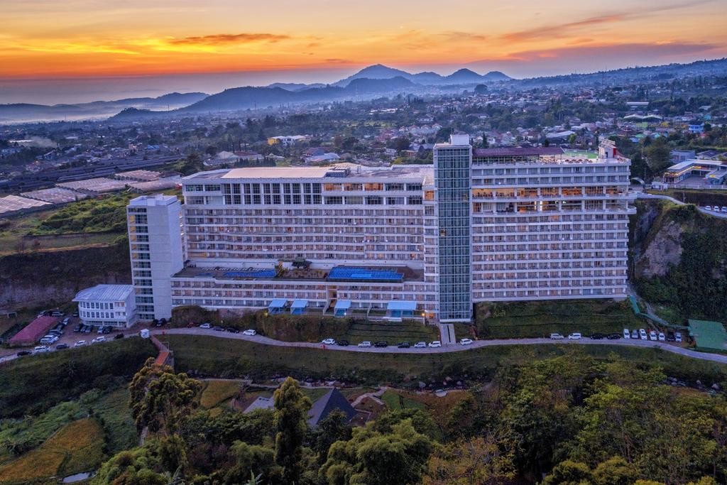 Le Eminence Puncak Hotel Convention & Resort  Indonesia
