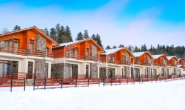 بورجومي-باكورياني