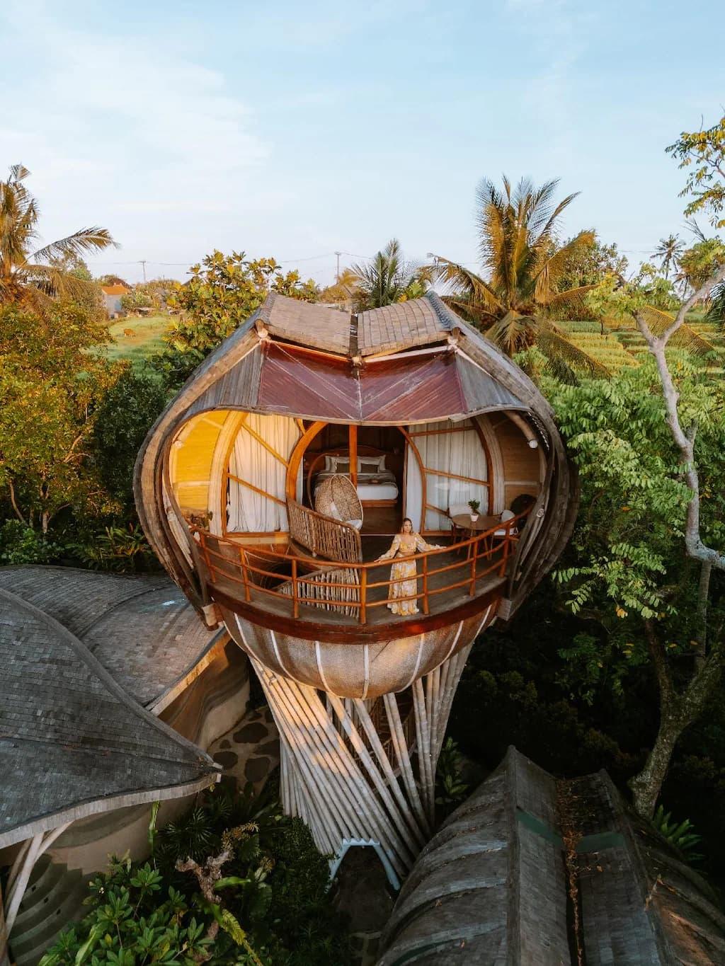 ديلوكس طابق علوي