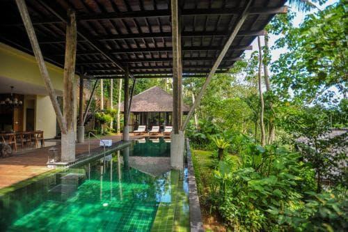 فيلا تضم 3 غرف نومٍ وبركة سباحة	