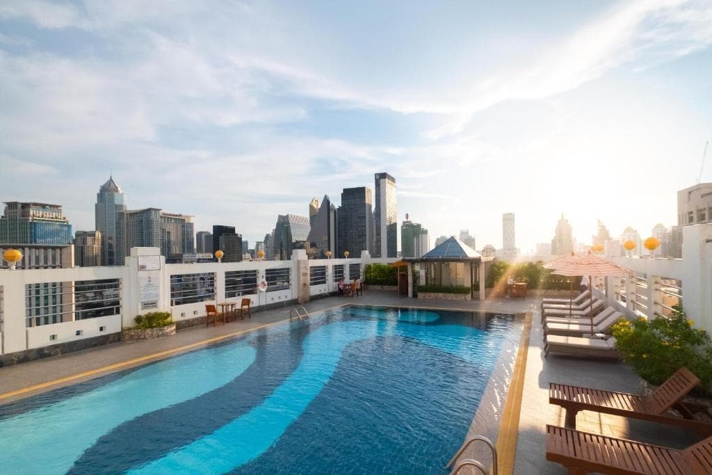 zenith sukhumvit hotel Bangkok Thailand