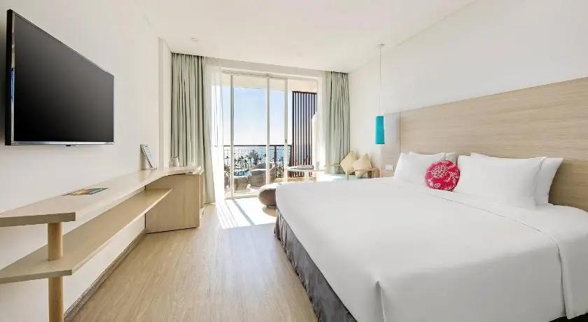 استاندر إطلالة على المحيط