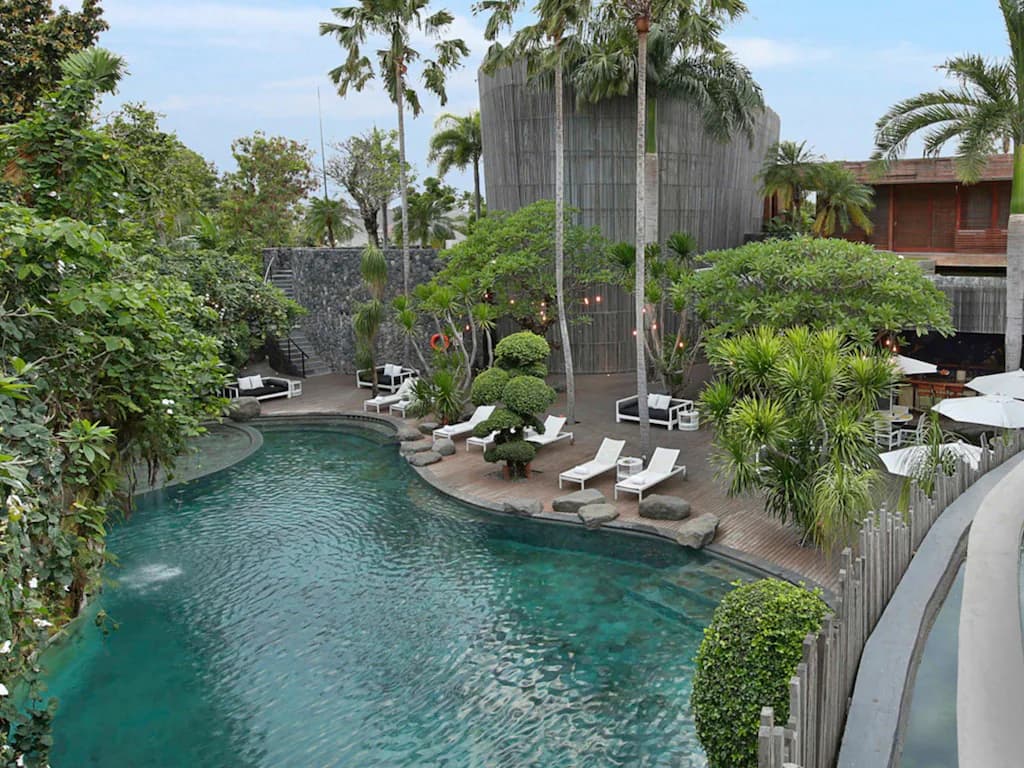 بيبيرز سيمينياك بالي اندونيسيا