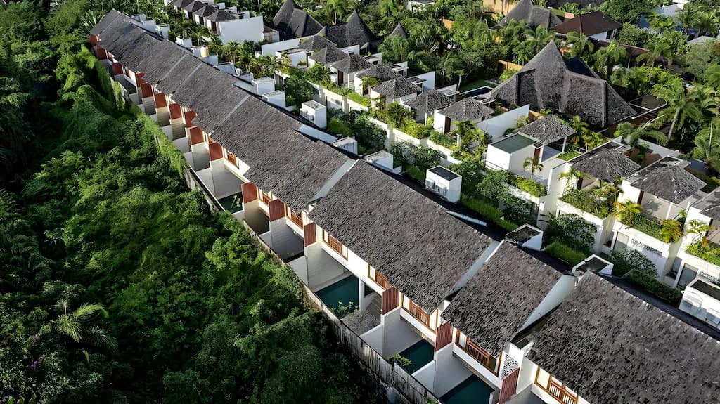 فيلا كايو راجا بالي - سيمينياك بالي اندونيسيا